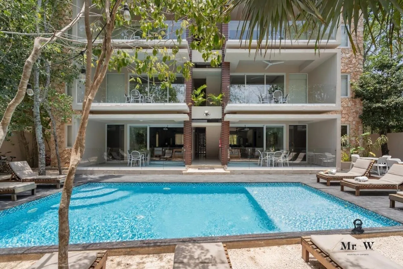 Full Space, 6 Condo Building Tulum 0*,