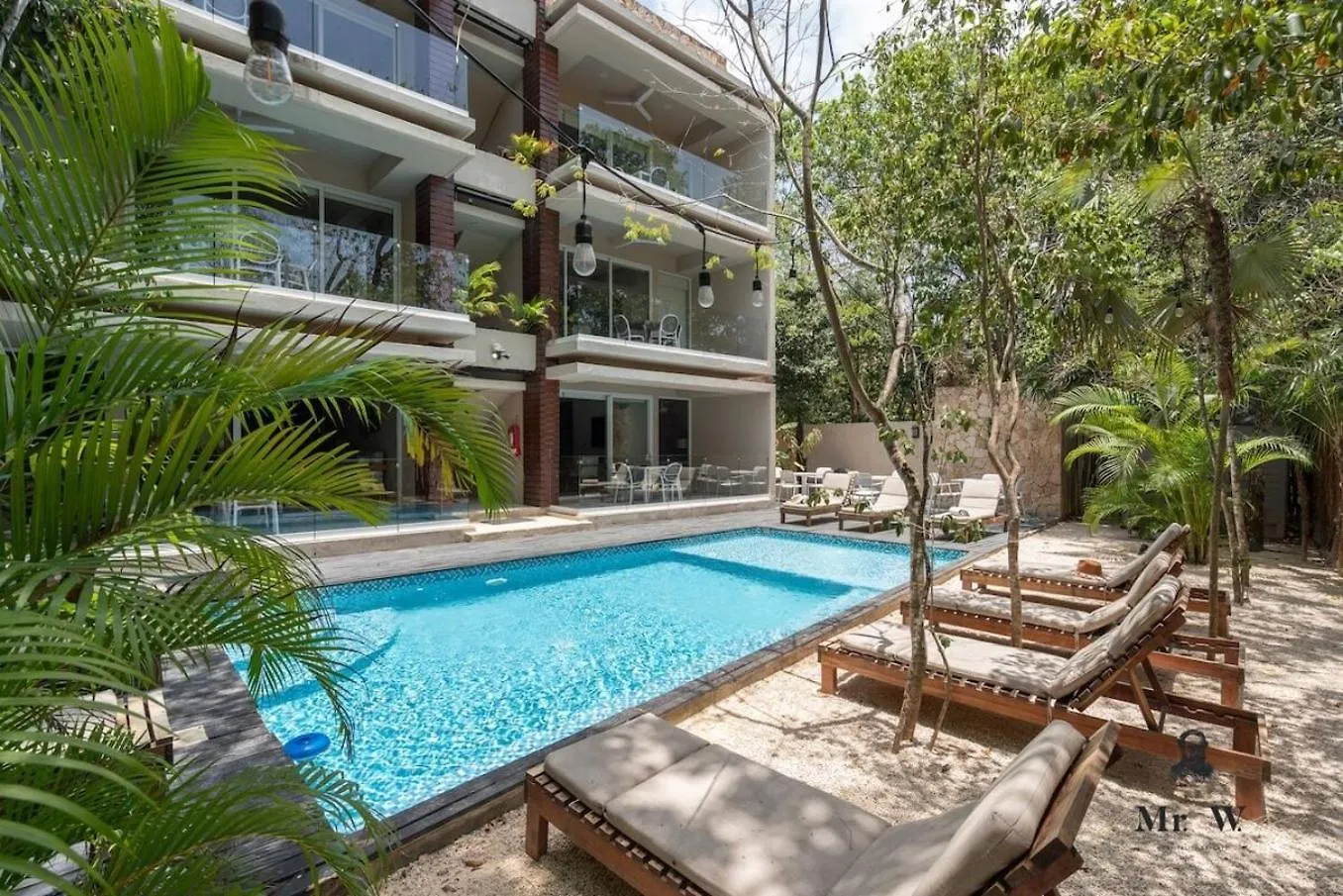 Full Space, 6 Condo Building Tulum