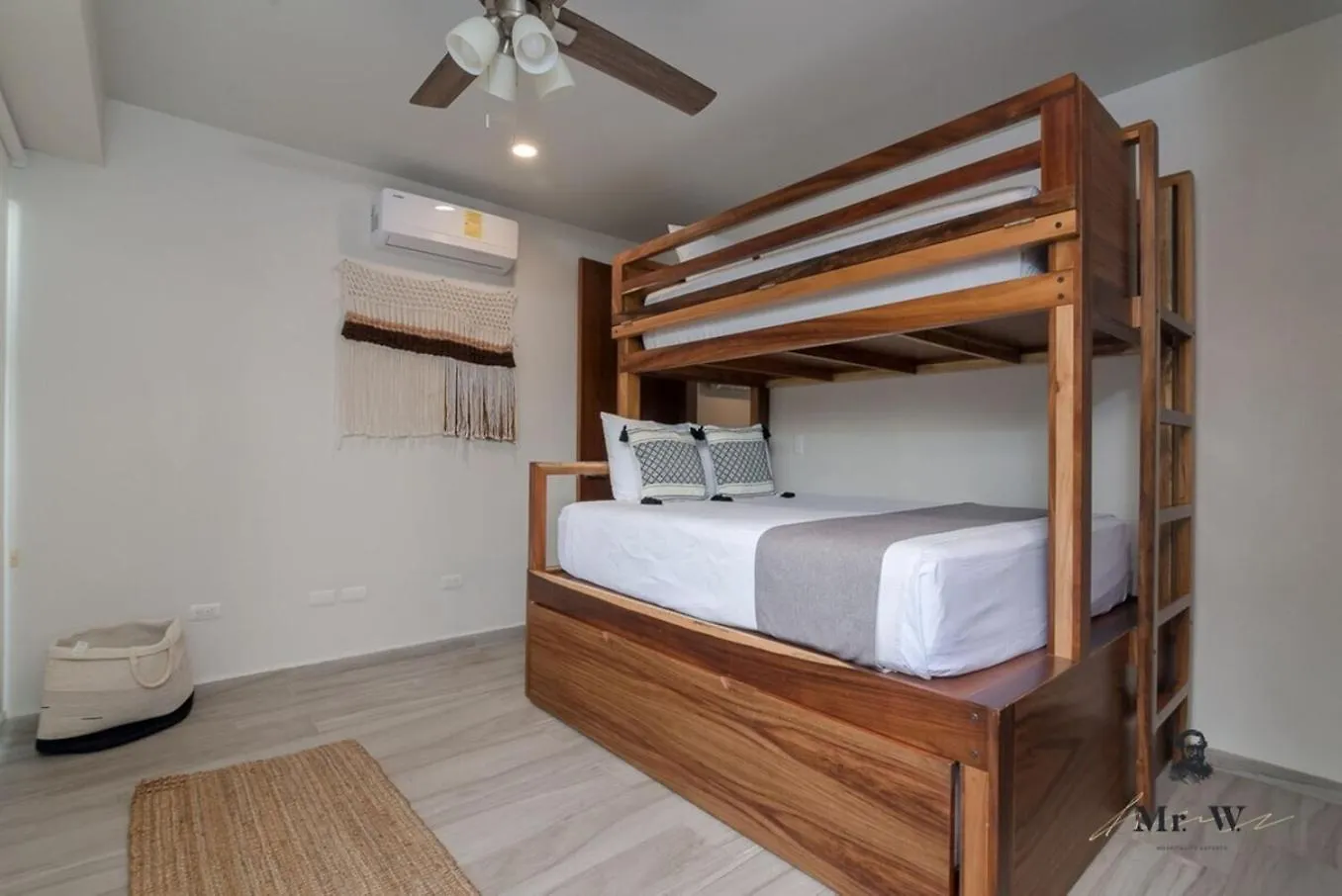 Full Space, 6 Condo Building Tulum Mexico